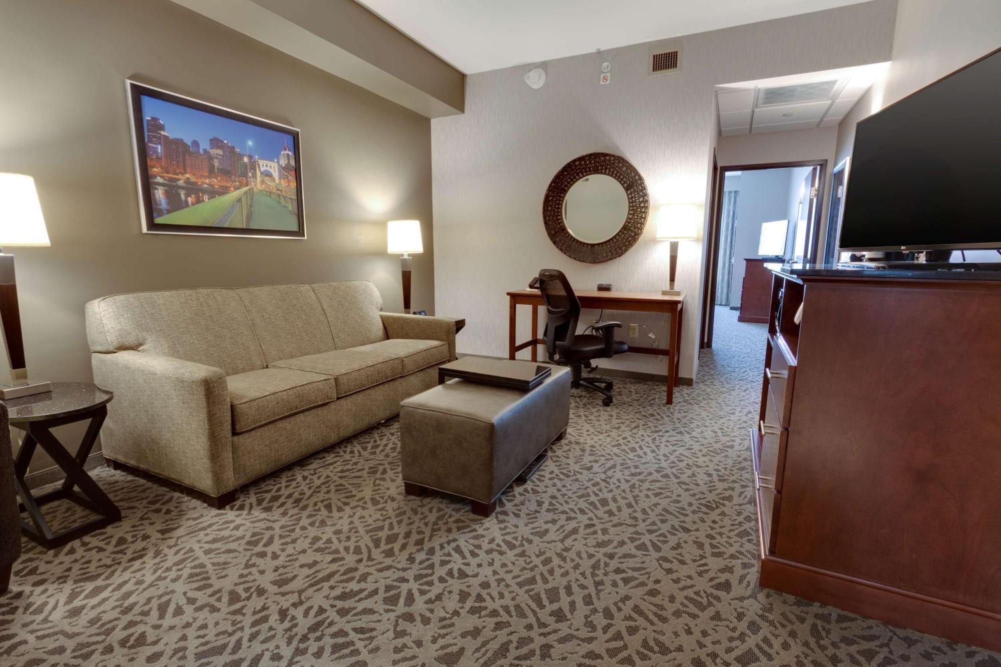 Drury Inn & Suites Pittsburgh Airport Settlers Ridge Luaran gambar